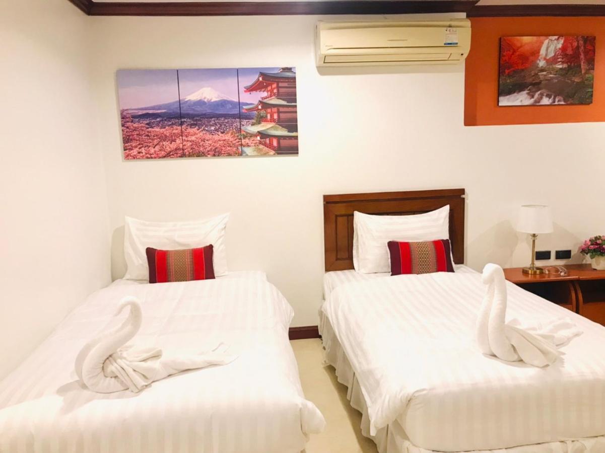 Albergue Benetti House Patong Exterior foto